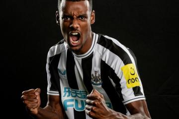 PG平台-纽卡斯尔主帅谈法甲赛事，表态全力备战