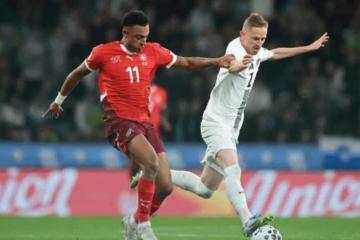 PG电子游戏-包含突发新闻：欧预赛强队对抗，胜负难分的词条