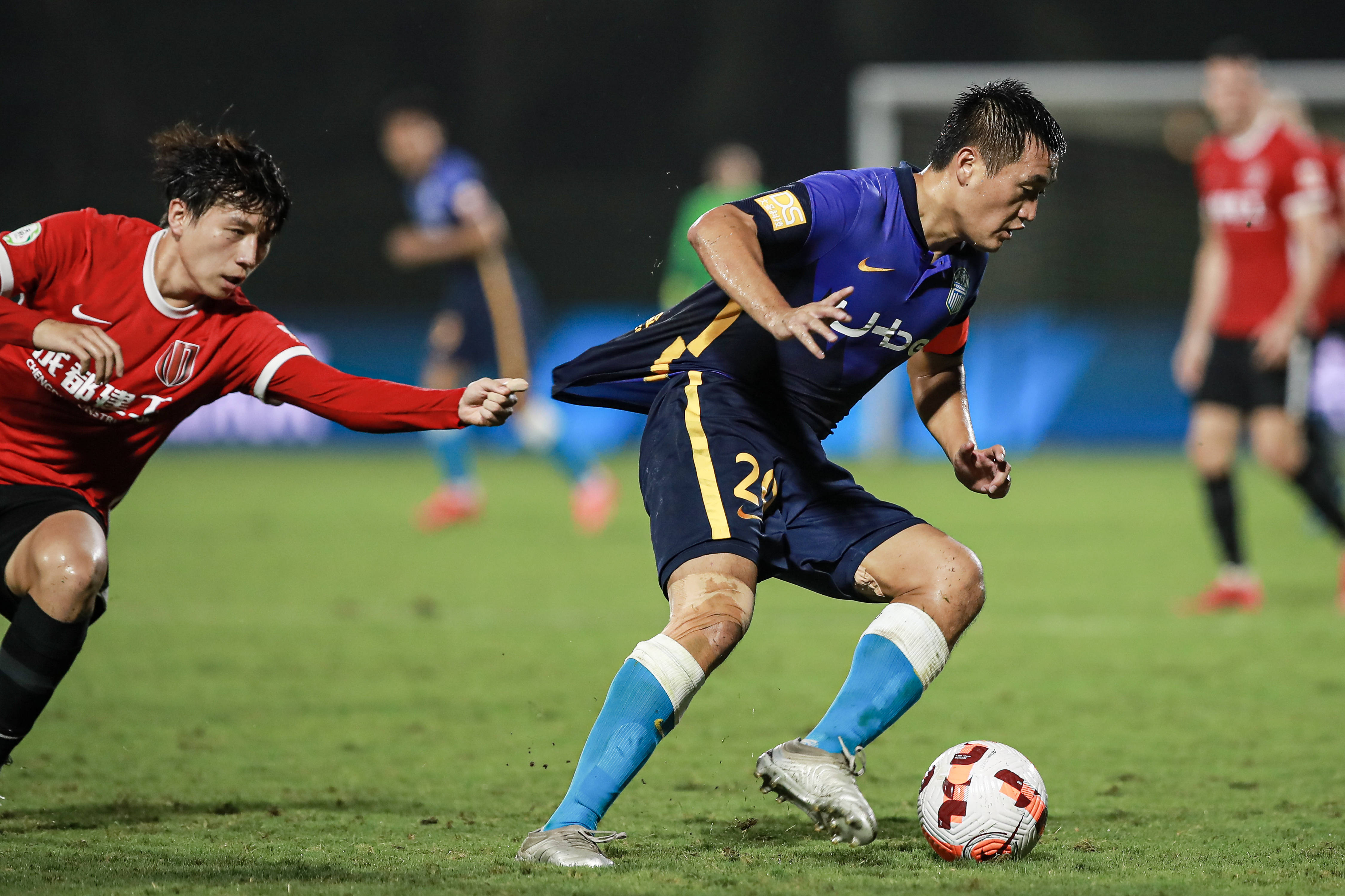 PG电子官方-广州球员表现出色，赢得比赛